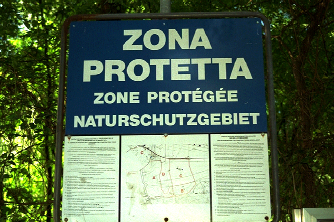 Cartello d'entrata della zona protetta